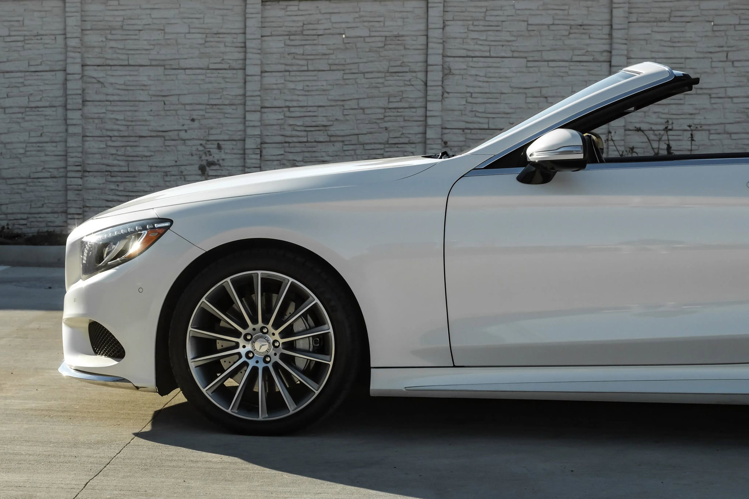 Used 2017 Mercedes-Benz S 550 Cabriolet image 18