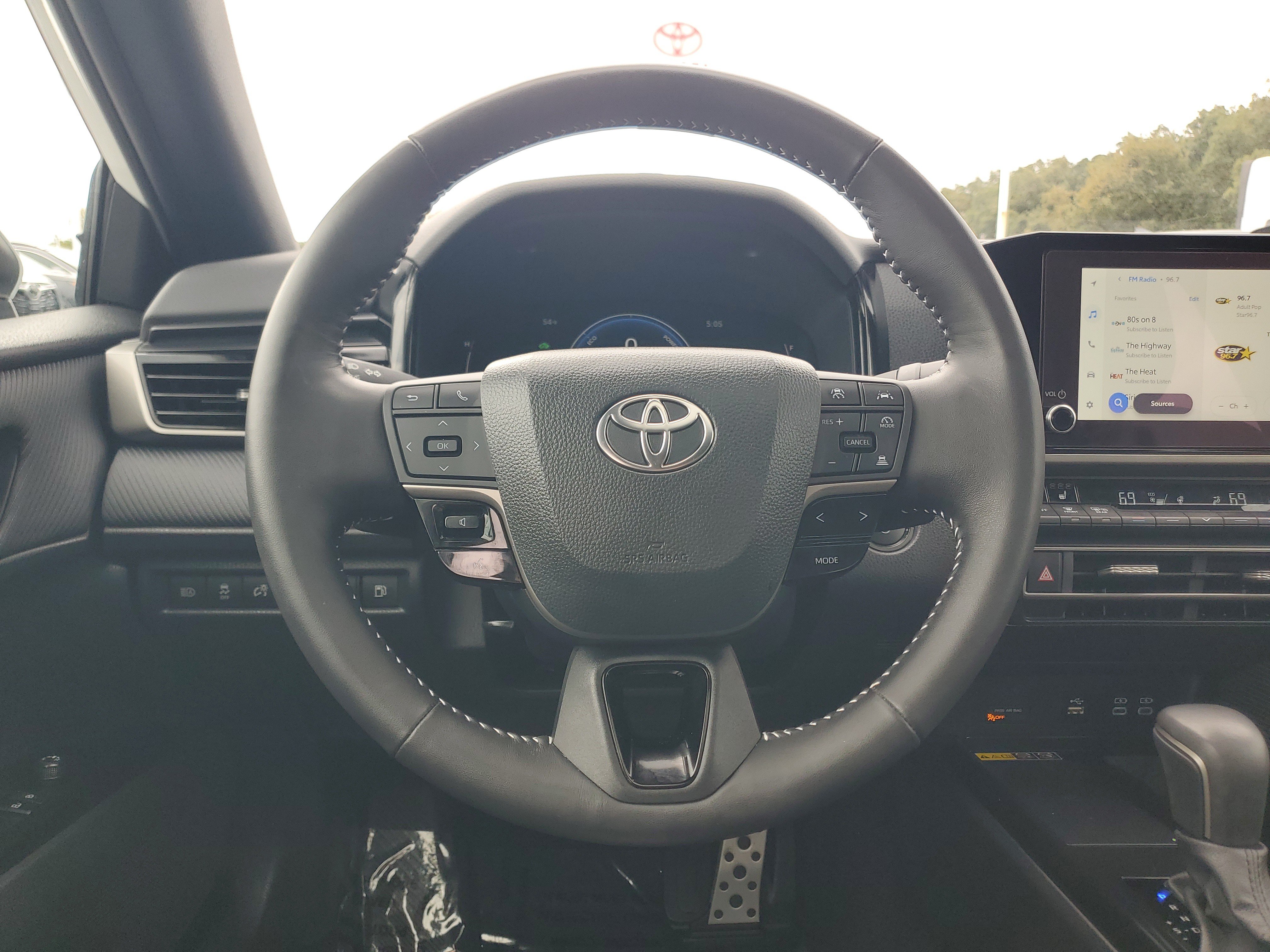Certified 2026 Toyota Camry SE w/ Convenience Package FWD image 15
