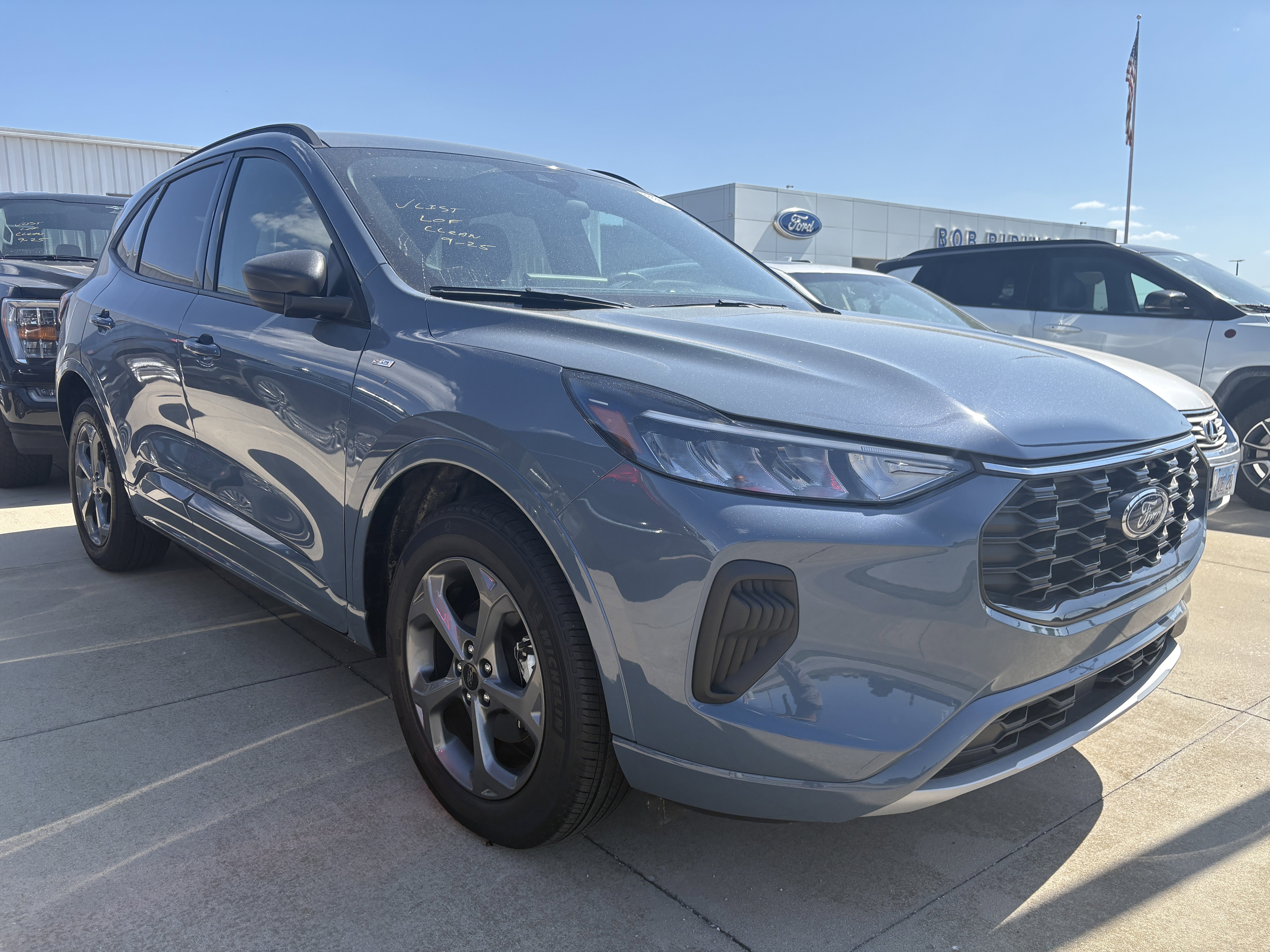 Used 2023 Ford Escape ST-Line w/ Tech Pack #1 image 2