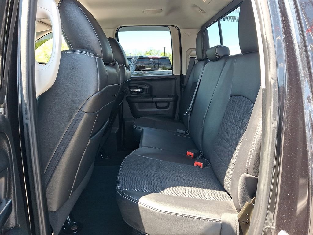 Used 2016 RAM 1500 Sport w/ Black Ram 1500 Sport Group AWD/4WD image 12