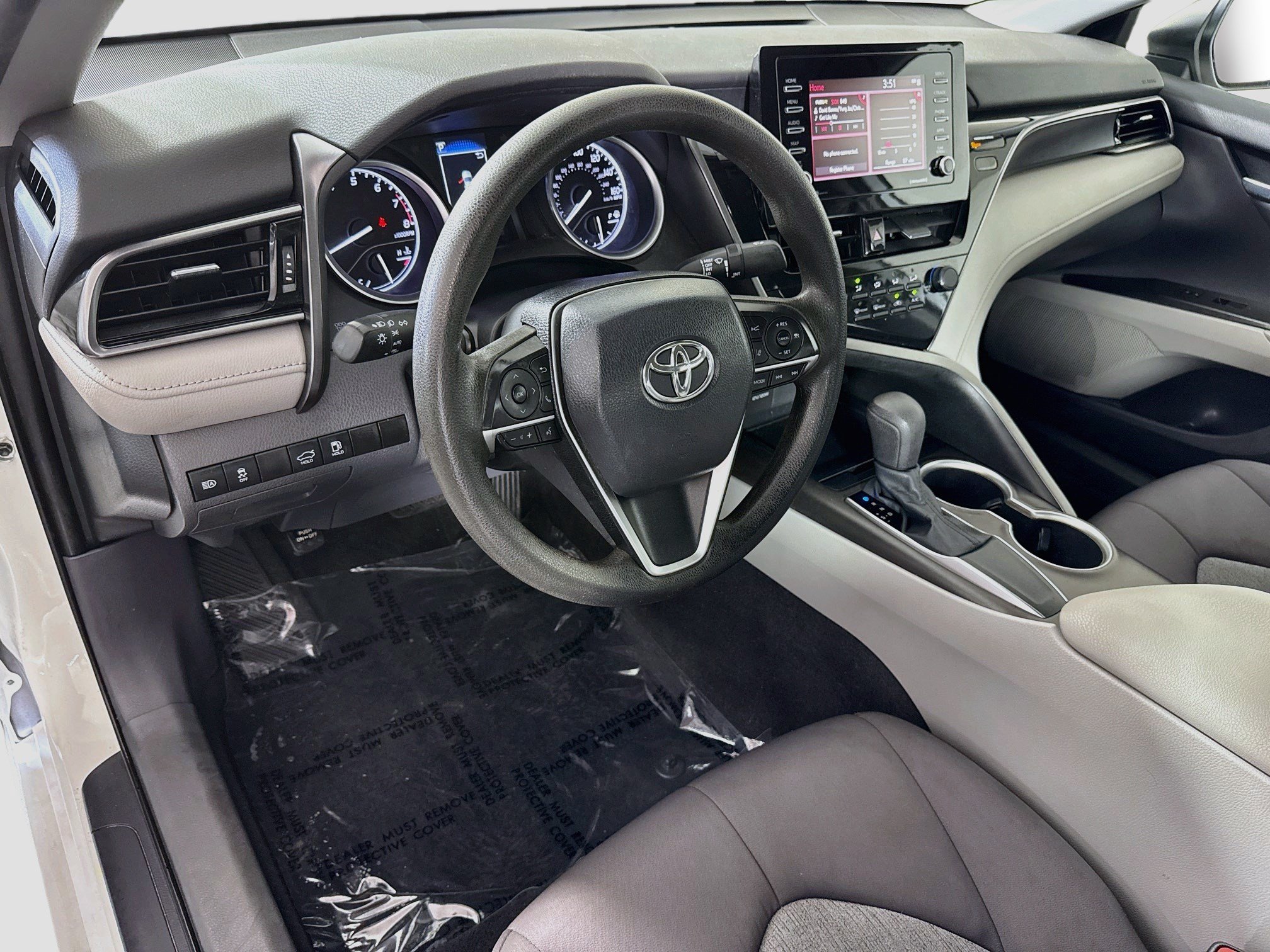 Used 2021 Toyota Camry LE FWD image 22