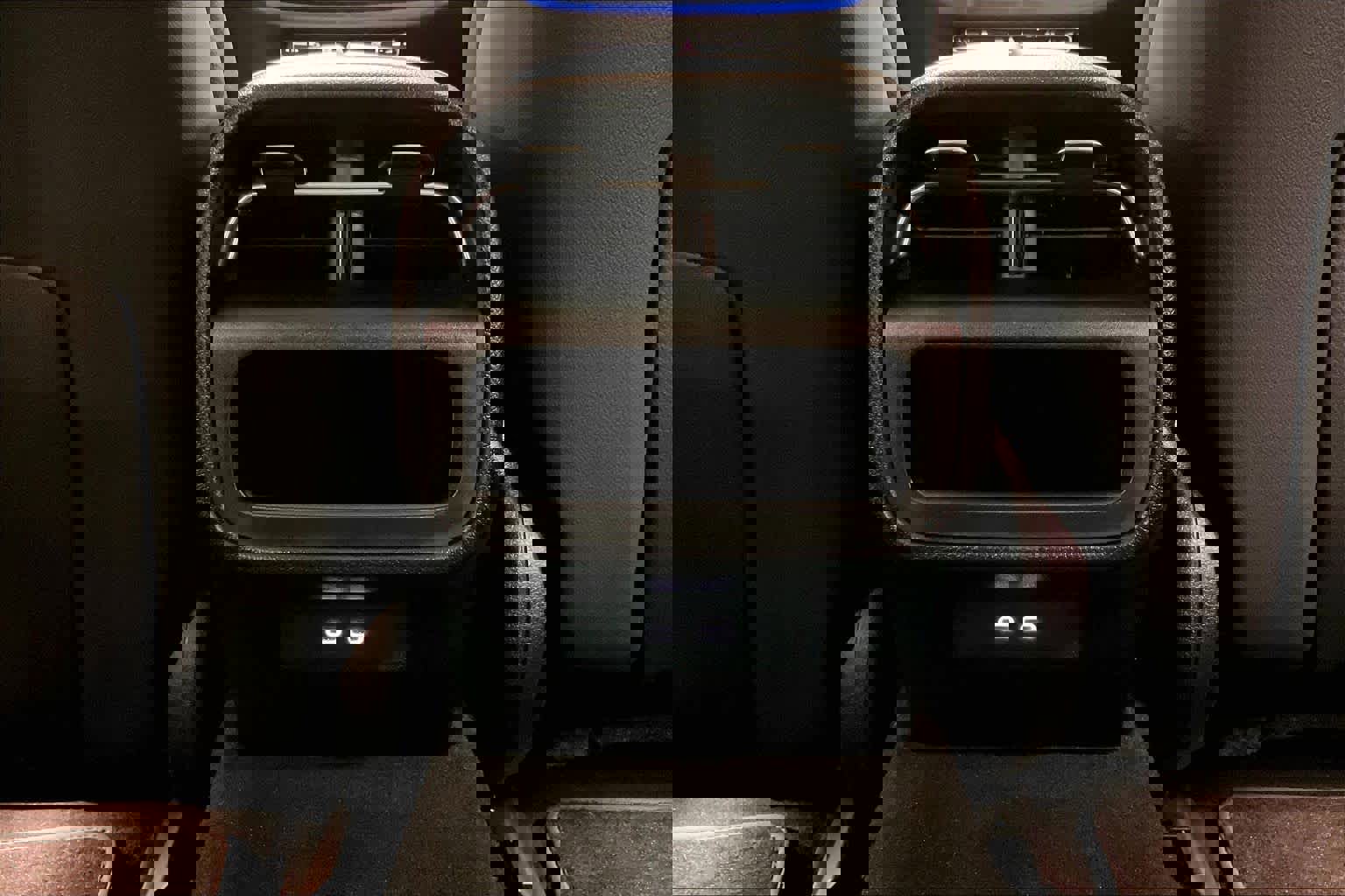 Used 2024 Mercedes-Benz E 350 4MATIC Sedan image 33