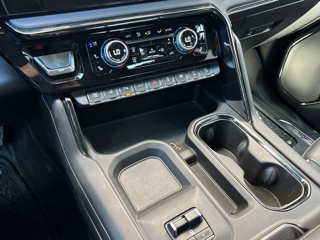 Used 2024 GMC Sierra 2500 AT4X image 32