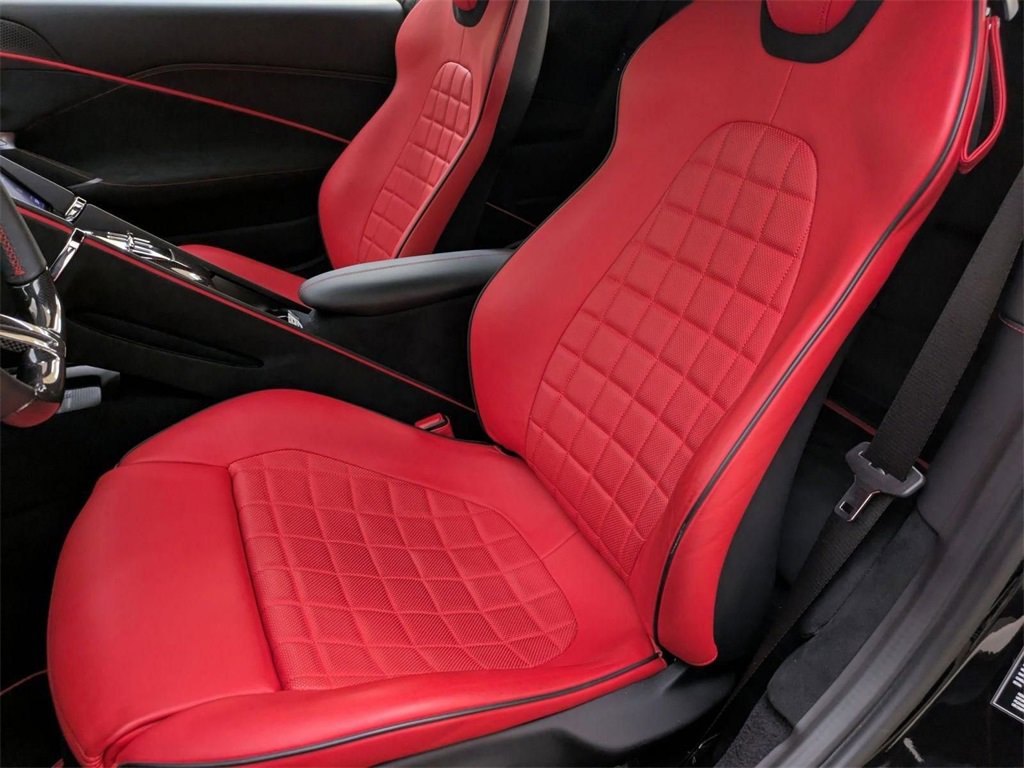 Used 2024 Ferrari Roma image 5