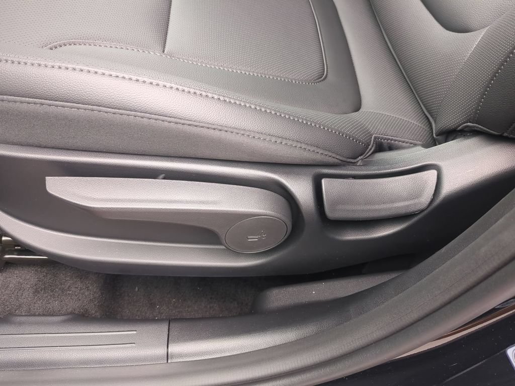 New 2027 Hyundai Santa Cruz SE FWD image 22