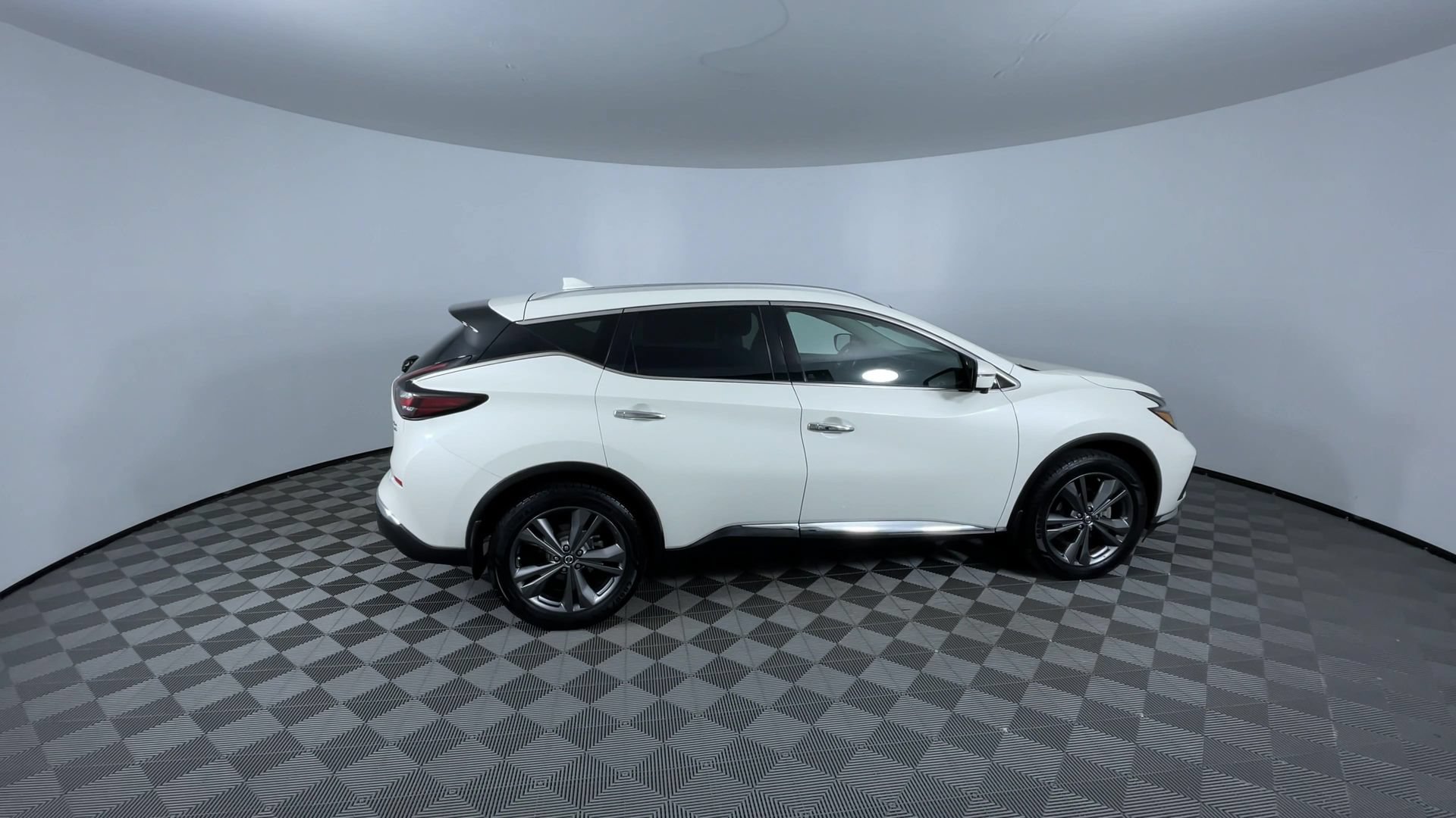 Used 2020 Nissan Murano Platinum AWD/4WD image 9