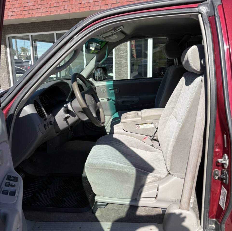 Used 2000 Toyota Tundra SR5 w/ Convenience Pkg AWD/4WD image 5