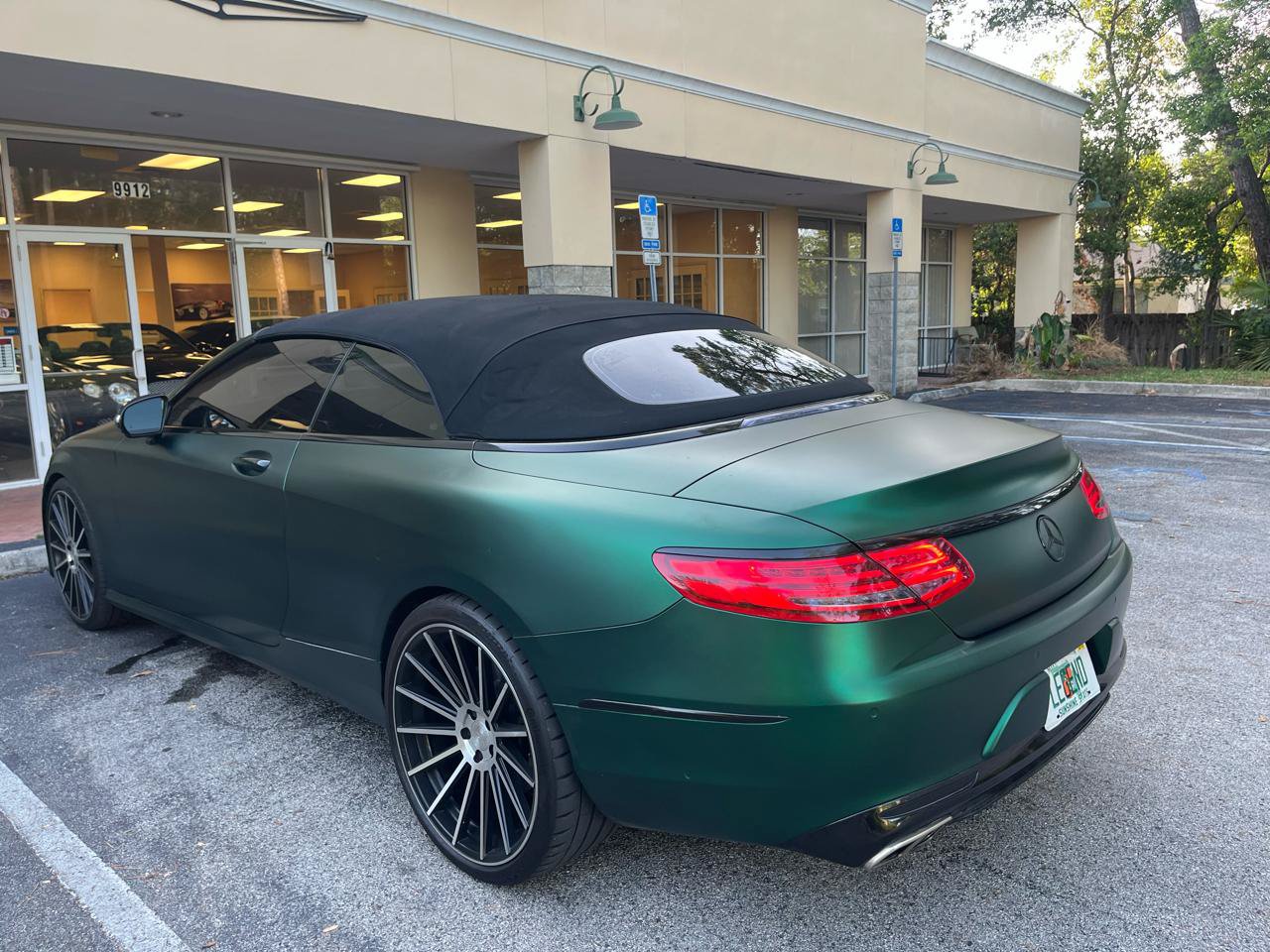 Used 2017 Mercedes-Benz S 550 Cabriolet image 23