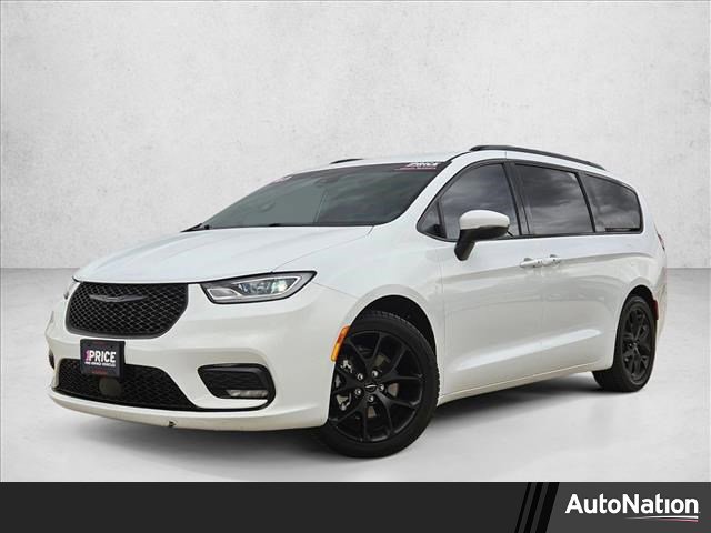 Used 2023 Chrysler Pacifica Touring-L w/ S Appearance Package image 1