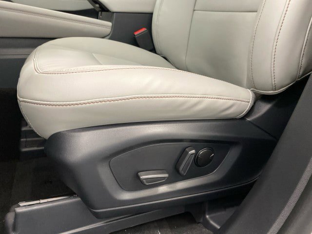 New 2026 Ford Explorer Active w/ Active Comfort Package AWD/4WD image 18