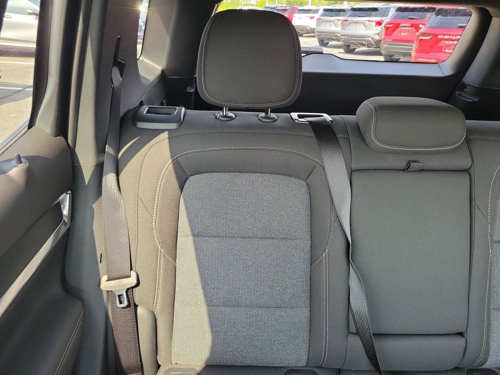 New 2027 GMC Terrain Elevation FWD image 12