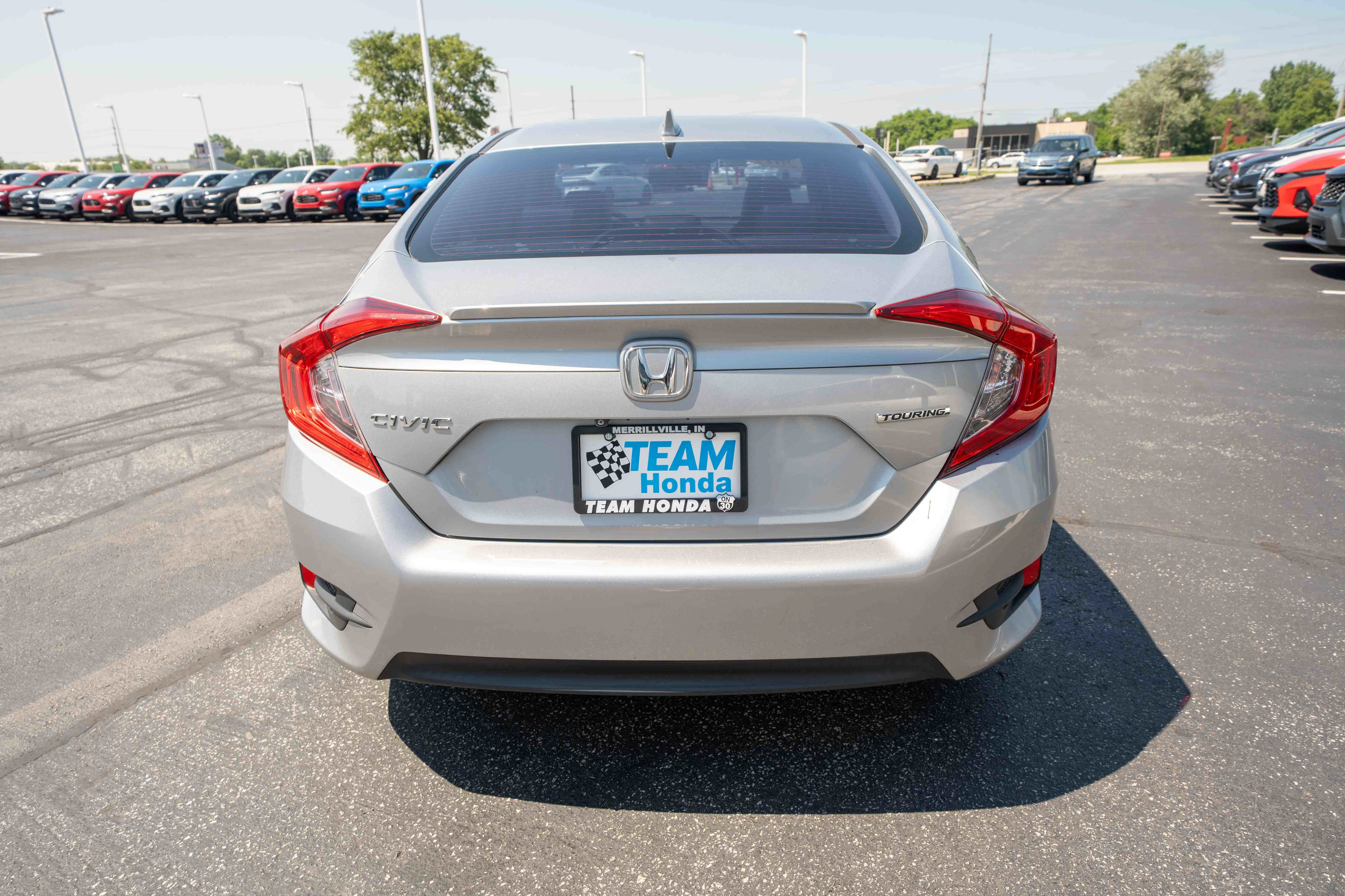 Used 2017 Honda Civic Touring image 5