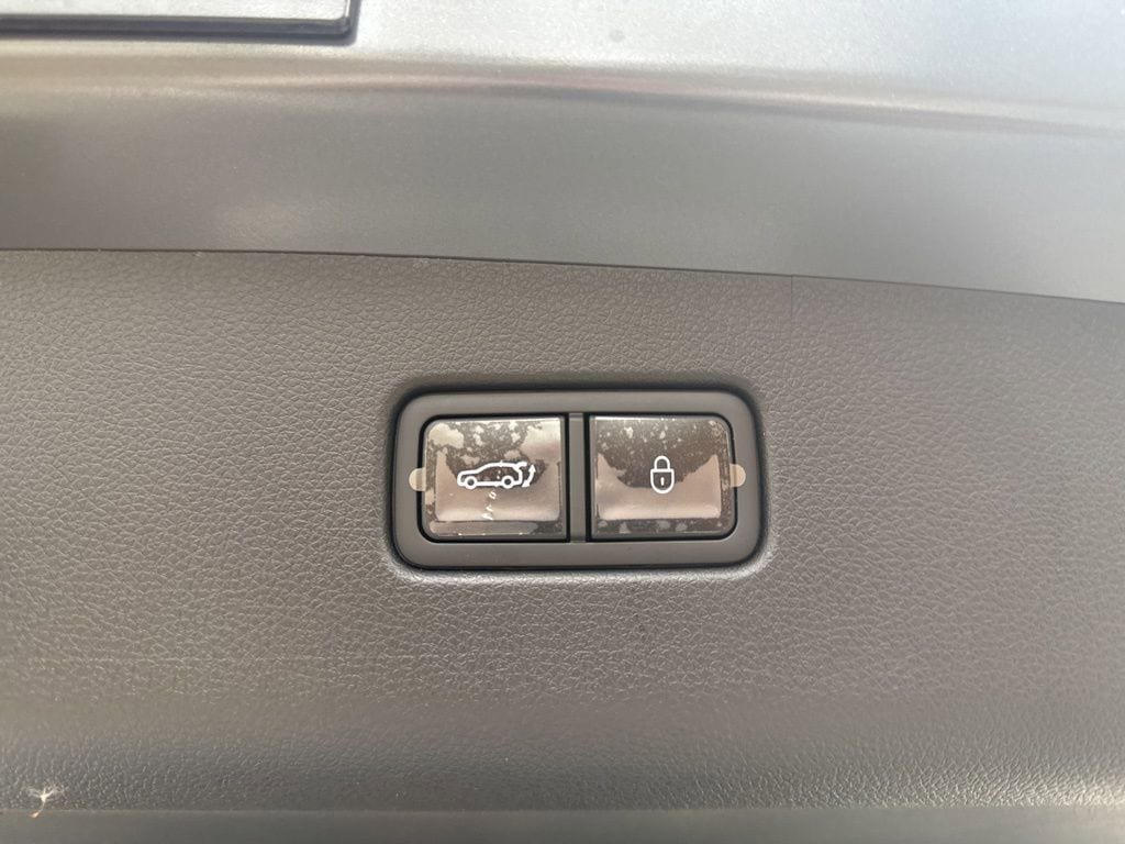 New 2026 Genesis GV70 3.5T Sport Prestige AWD/4WD image 32