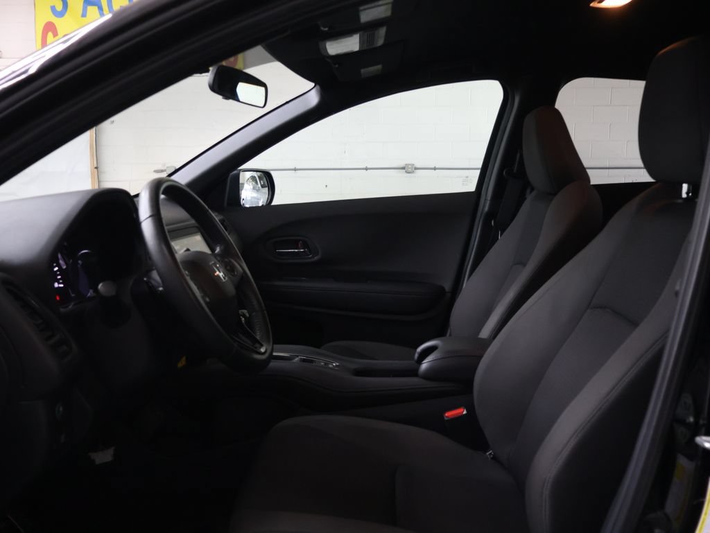 Used 2022 Honda HR-V Sport image 17