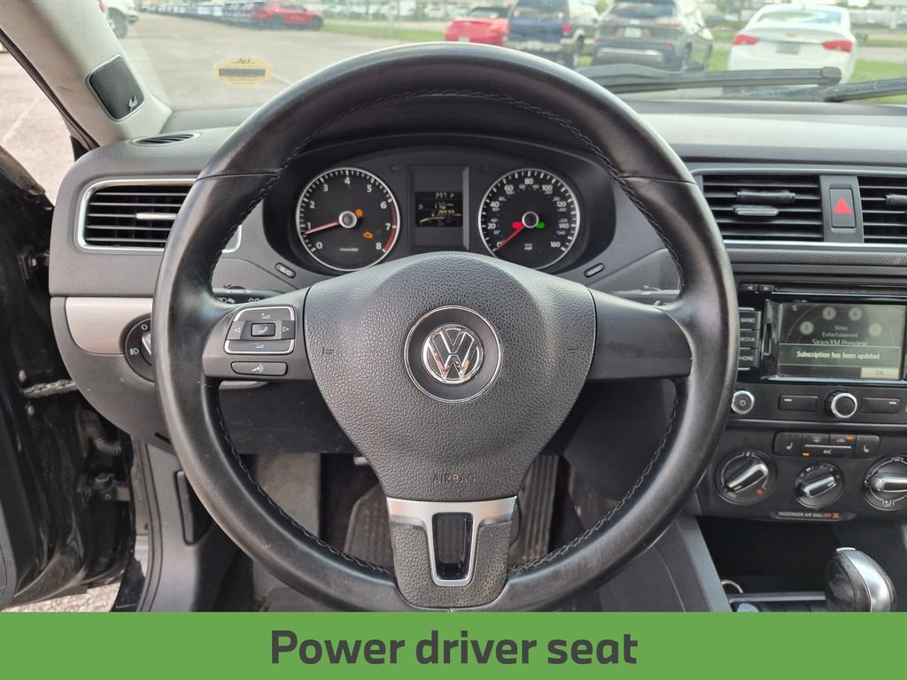 Used 2013 Volkswagen Jetta SEL FWD image 15