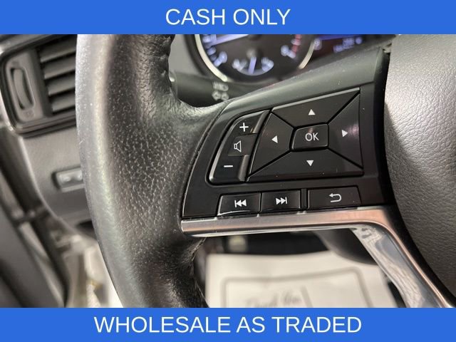 Used 2019 Nissan Rogue SV image 19