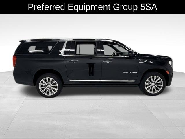 Certified 2023 GMC Yukon XL Denali AWD/4WD image 5