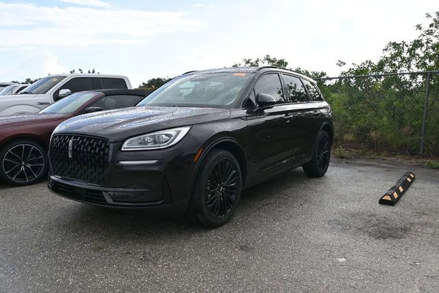 Used 2023 Lincoln Corsair Reserve w/ Equipment Group 201A FWD image 5