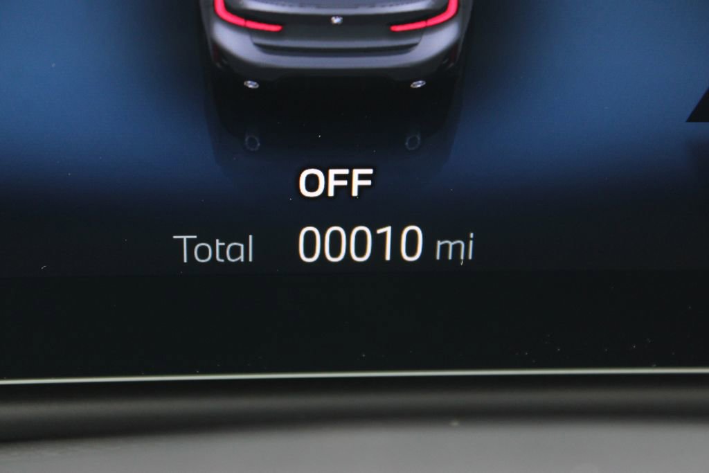 New 2025 BMW 330i xDrive Sedan w/ M Sport Package image 12