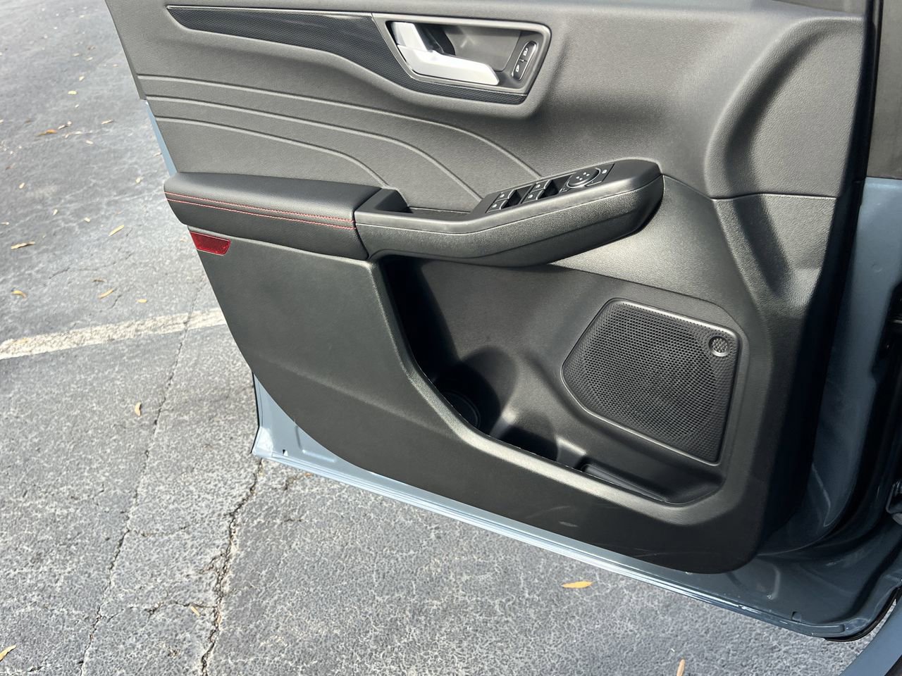 New 2026 Ford Escape ST-Line w/ Tech Pack #1 image 14