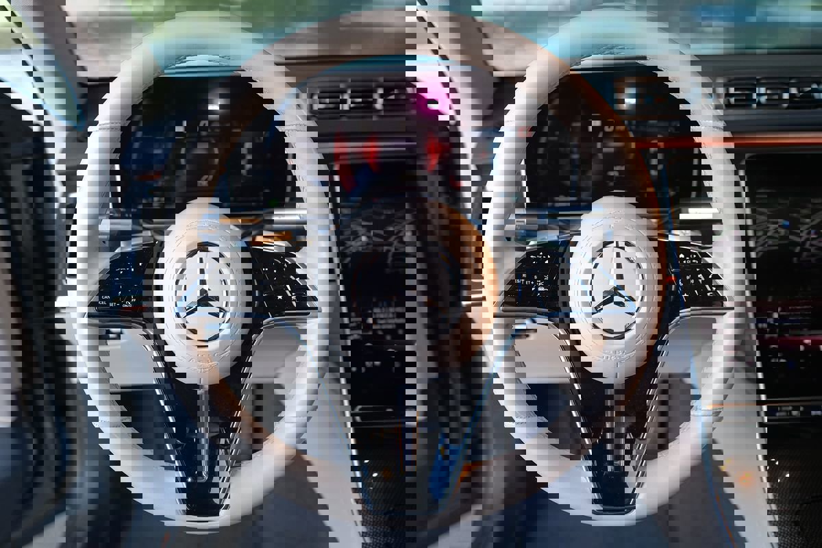 Used 2023 Mercedes-Benz S 580 4MATIC Sedan image 14