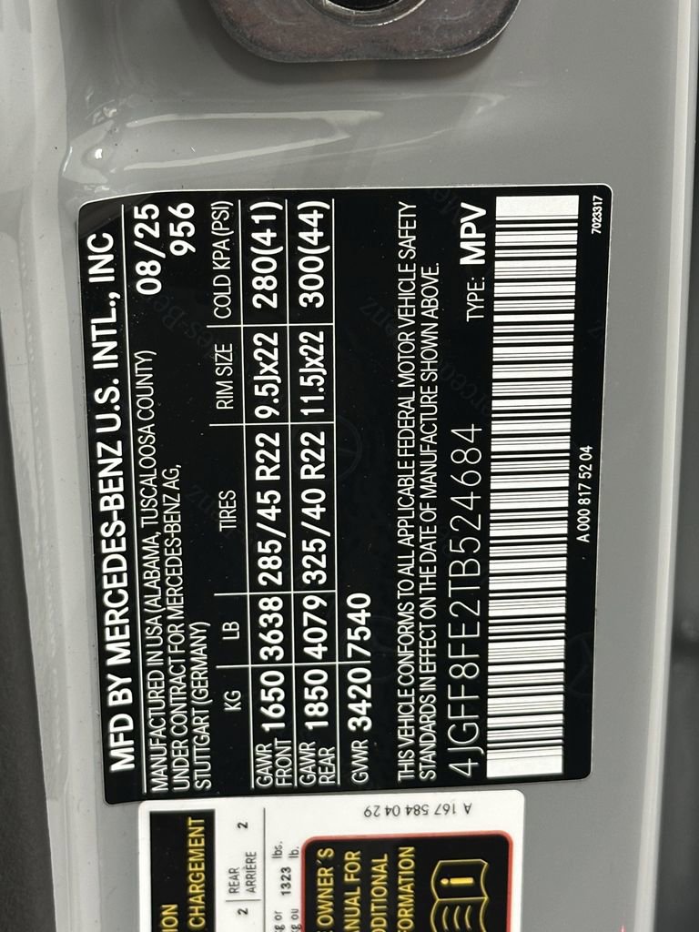 New 2026 Mercedes-Benz GLS 580 4MATIC image 36