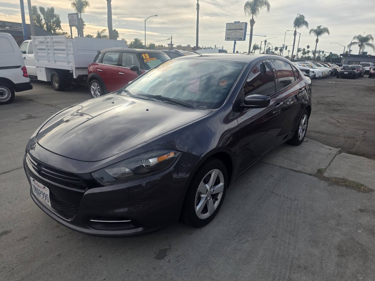 Used 2015 Dodge Dart SXT FWD image 3