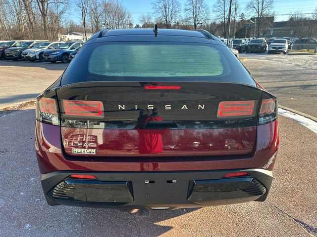 New 2026 Nissan Leaf Platinum+ image 2