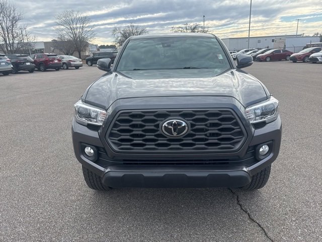 Used 2020 Toyota Tacoma TRD Off-Road image 8