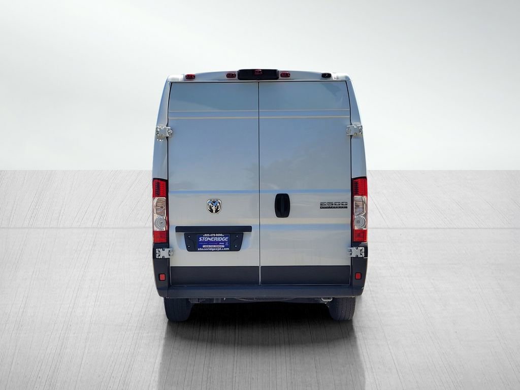 Used 2025 RAM ProMaster 2500 w/ Convenience Group FWD image 5