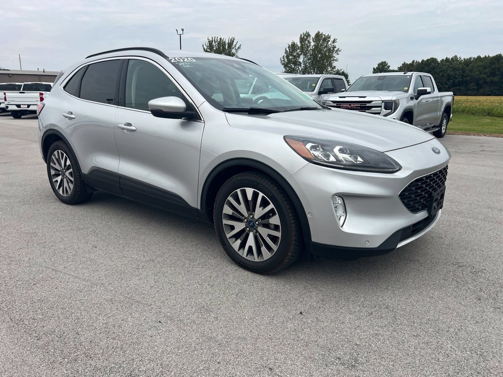 Used 2020 Ford Escape Titanium FWD image 4