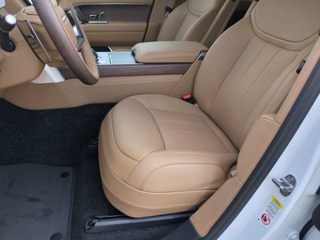 New 2026 Land Rover Range Rover SE AWD/4WD image 12
