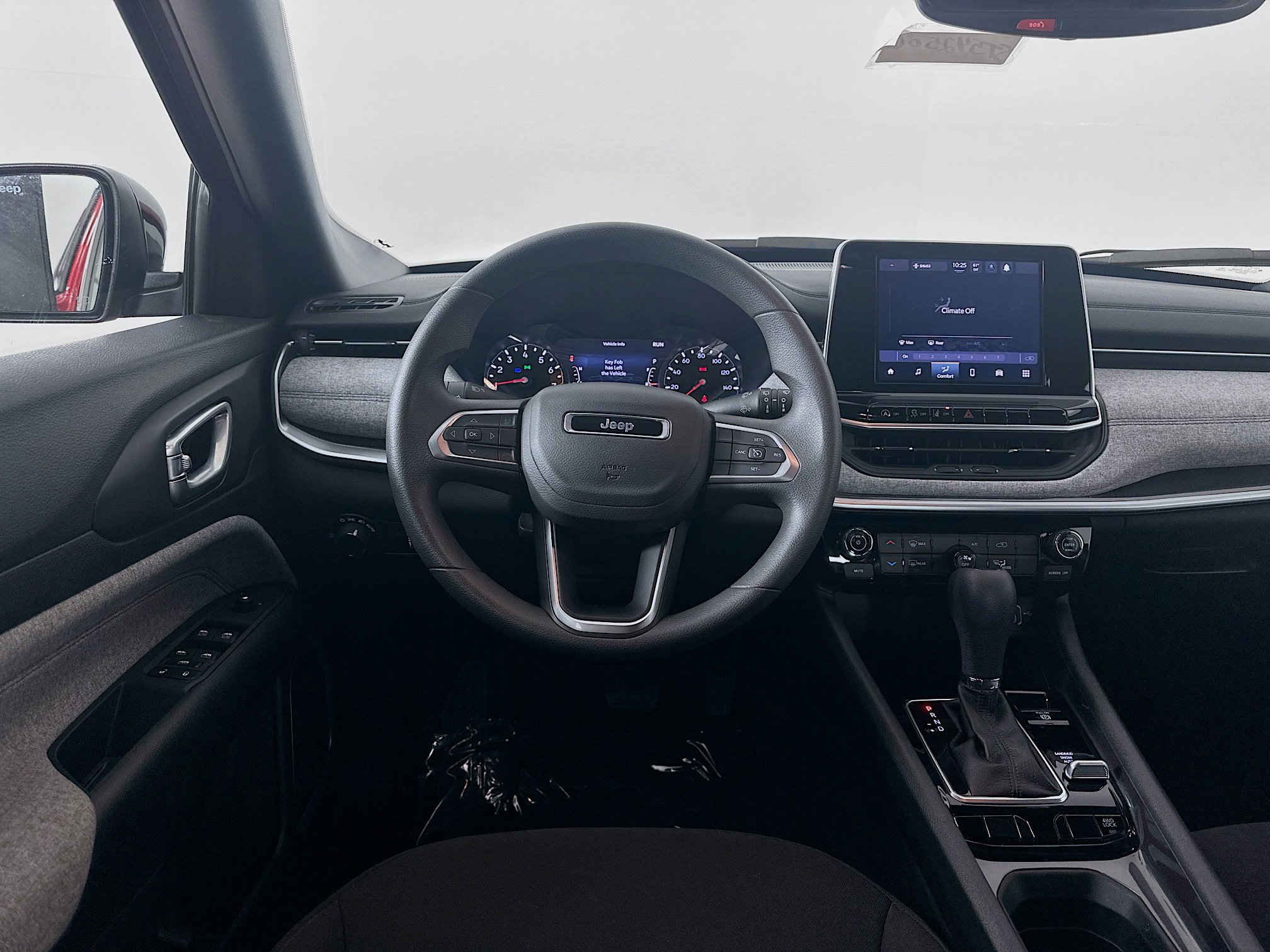 Certified 2025 Jeep Compass Sport image 27