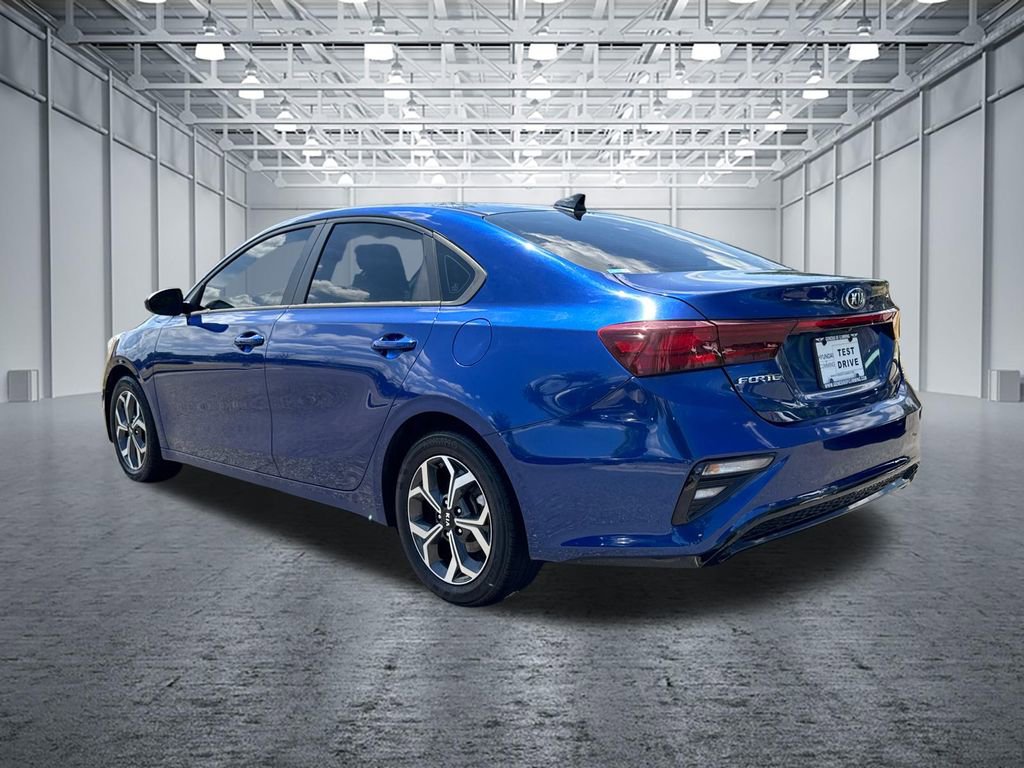 Used 2020 Kia Forte LXS FWD image 5