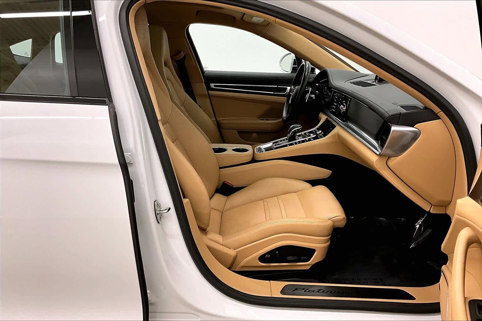 Used 2023 Porsche Panamera Platinum Edition RWD image 9