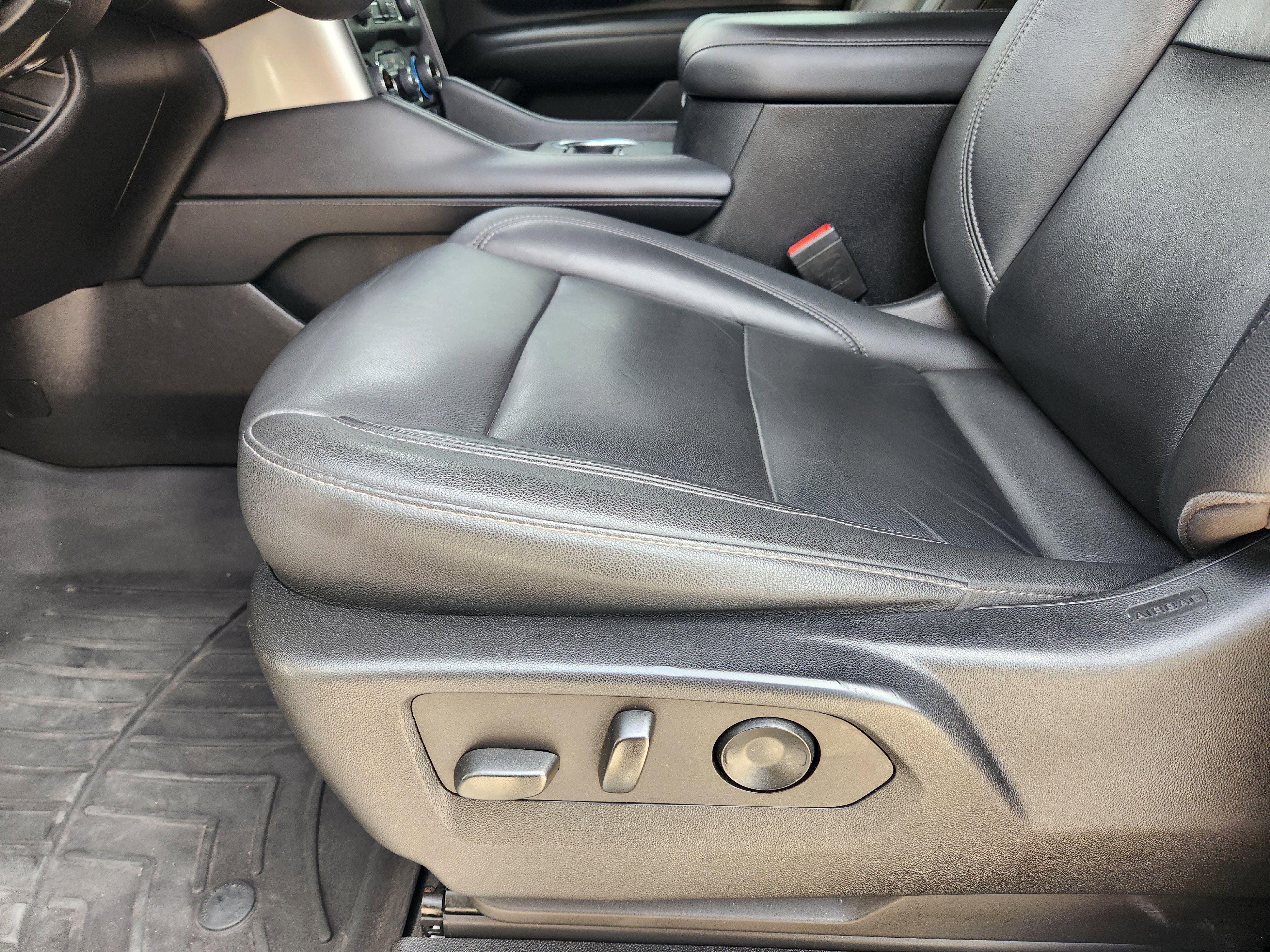 Used 2021 Chevrolet Suburban Z71 w/ Rear Media and Nav Package image 16