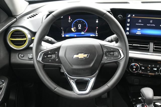 Used 2026 Chevrolet Trax LT w/ Driver Confidence Package FWD image 22