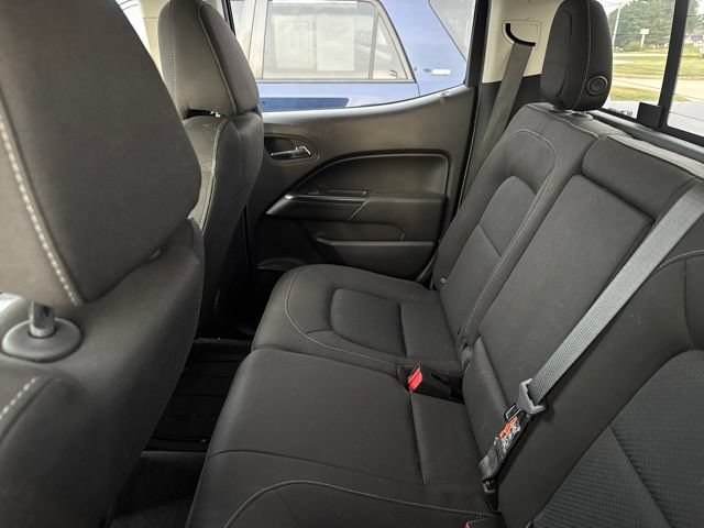 Used 2019 Chevrolet Colorado LT w/ LT Convenience Package RWD image 4
