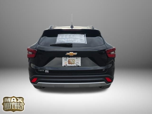 New 2026 Chevrolet Trax LT w/ Driver Confidence Package image 8