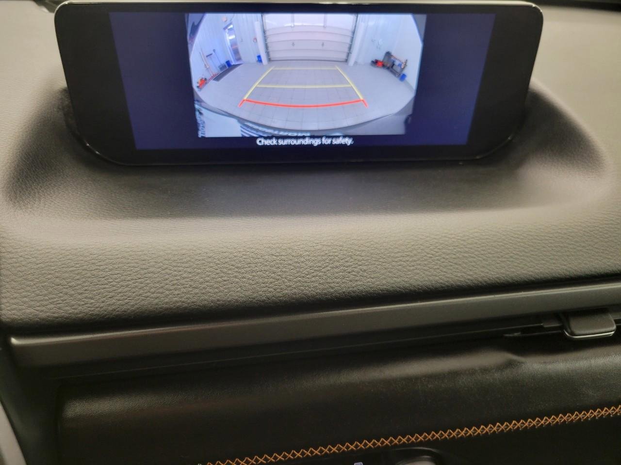 Used 2025 MAZDA CX-50 AWD 2.5 Hybrid w/ Premium Pkg image 14