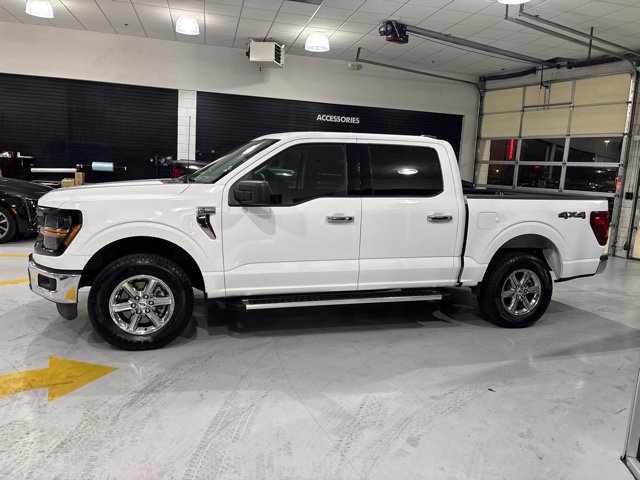 Used 2025 Ford F150 XLT w/ Equipment Group 301A Standard AWD/4WD image 5