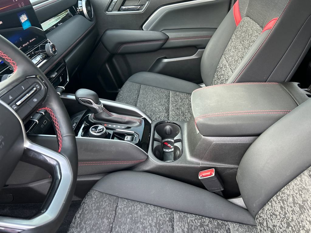Certified 2023 Chevrolet Colorado Z71 w/ Z71 Convenience Package 2 image 37