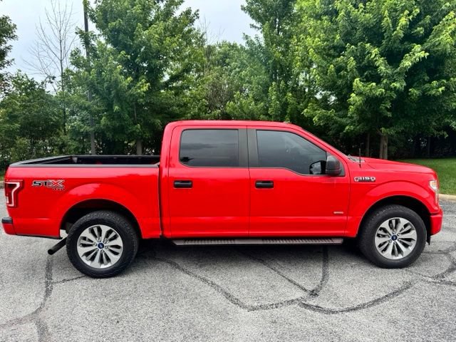 Used 2017 Ford F150 XL w/ Equipment Group 101A Mid AWD/4WD image 2