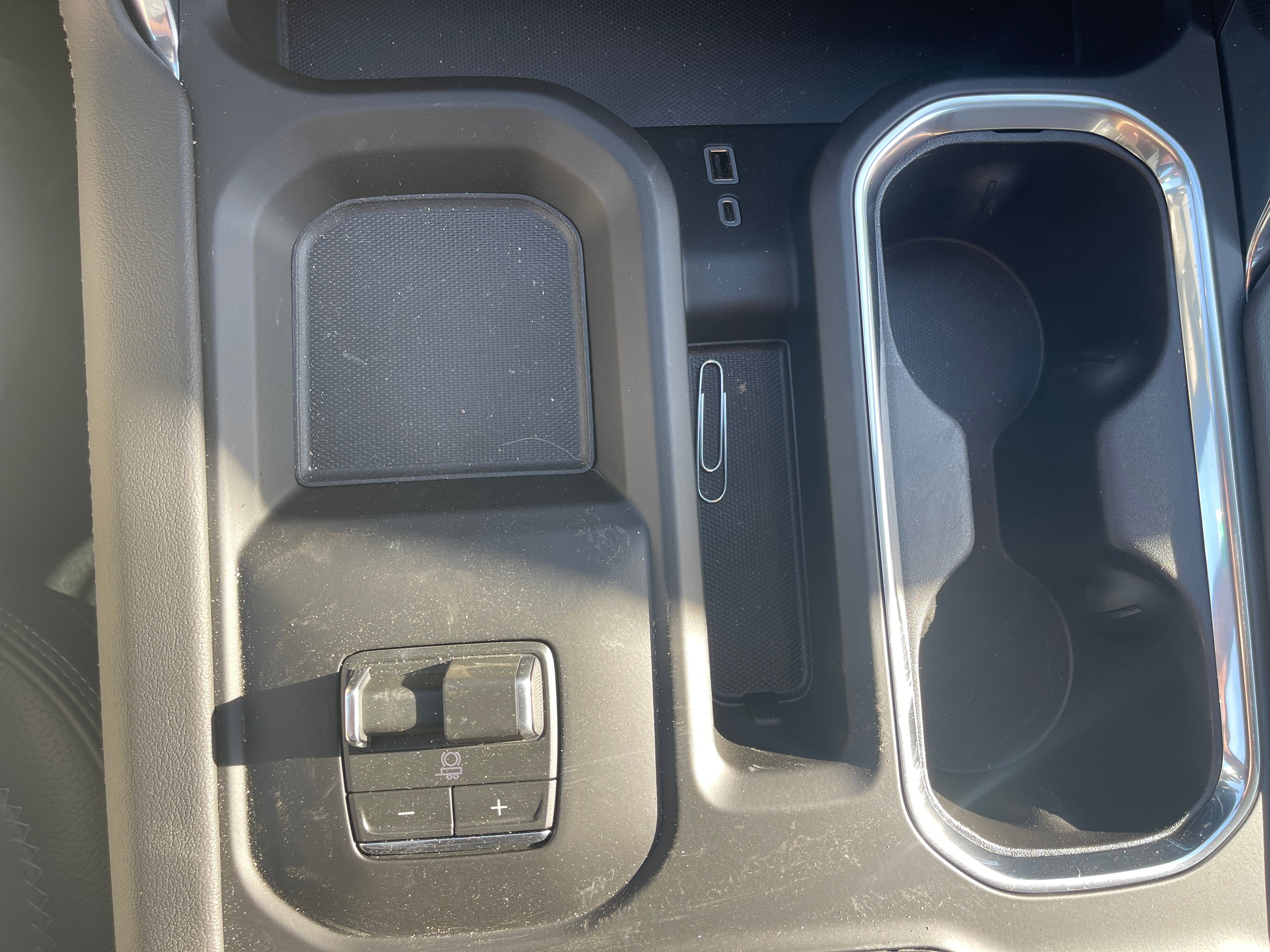 New 2026 GMC Sierra 2500 Denali w/ Denali Reserve Package image 17