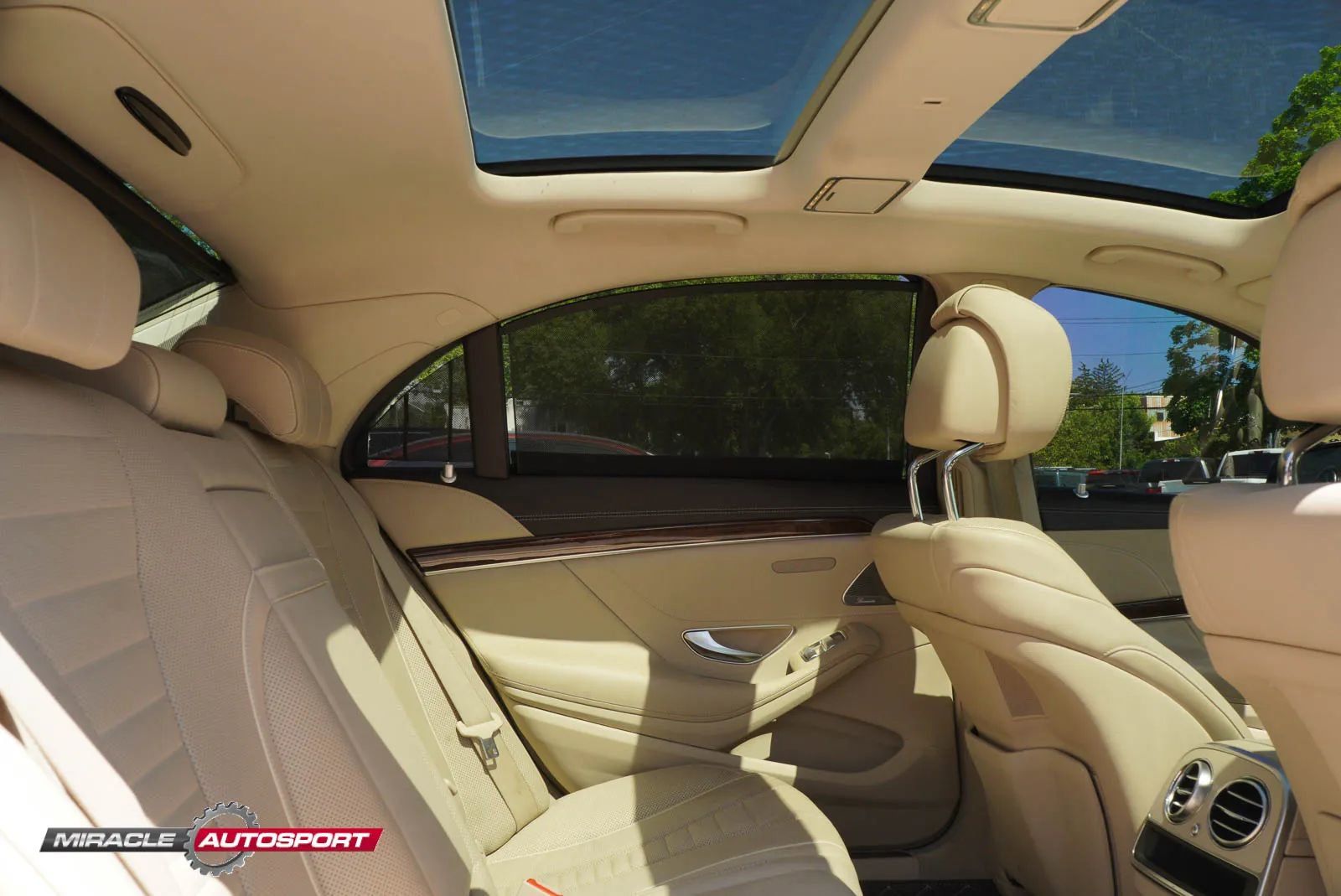 Used 2016 Mercedes-Benz S 550 4MATIC Sedan image 40