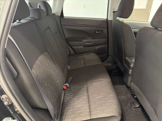 Used 2024 Mitsubishi Outlander Sport AWD image 23
