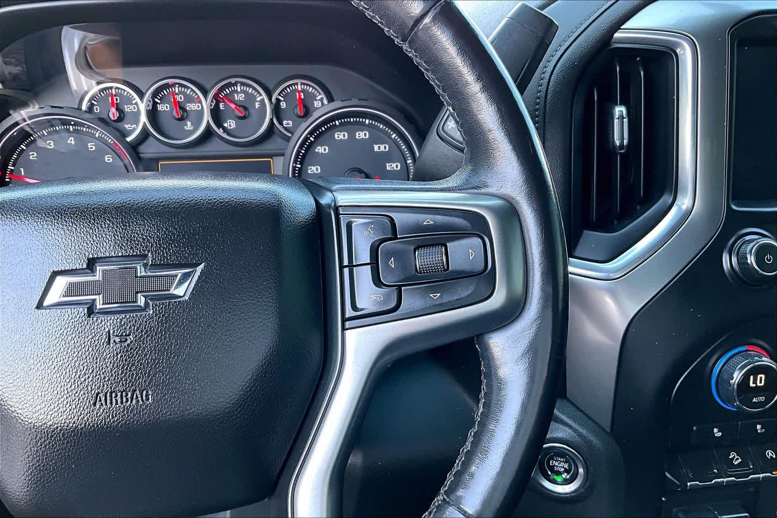 Used 2019 Chevrolet Silverado 1500 LT Trail Boss AWD/4WD image 24