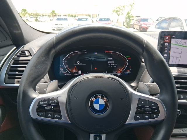 Used 2025 BMW X4 xDrive30i w/ Premium Package AWD/4WD image 3