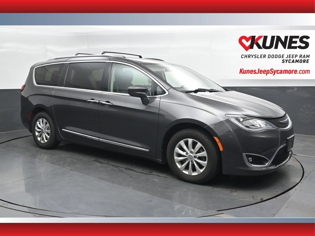 Used 2018 Chrysler Pacifica Touring-L