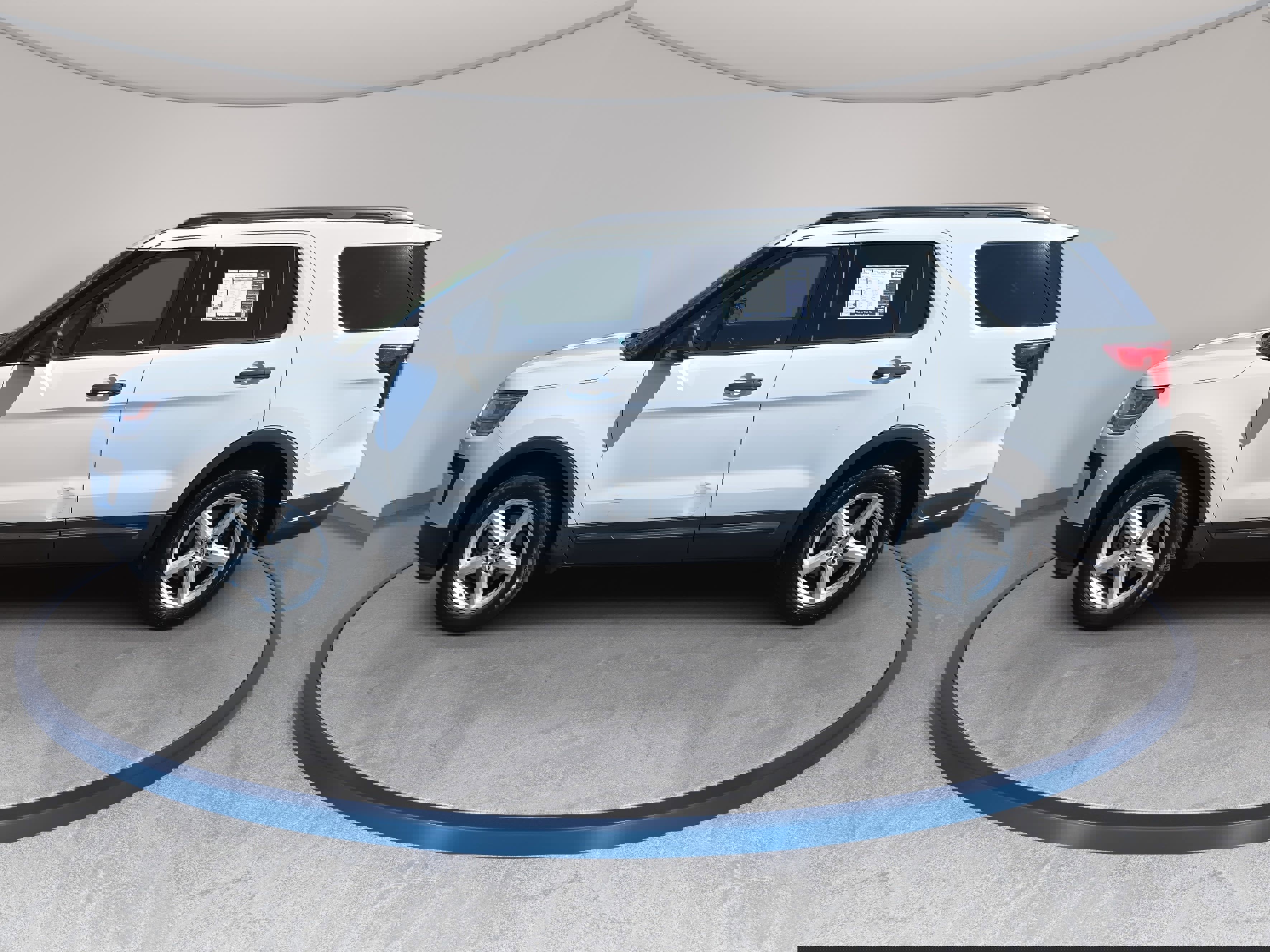 Used 2018 Ford Explorer FWD image 8